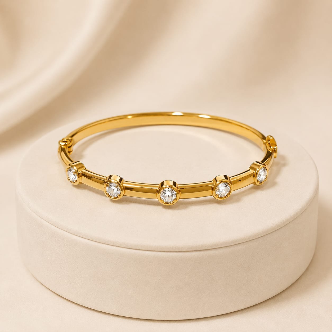 BRACELETE VERNIZ C/ CINCO PEDRA ZIRCONIA - Imagem 2